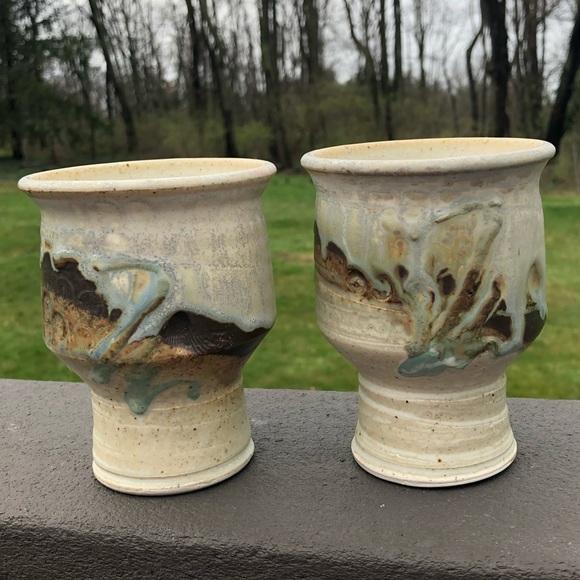 Artist Signed 2 Studio Pottery Goblets Cups - Creamy Tan Brown Blue Green Glaze - Picture 10 of 10